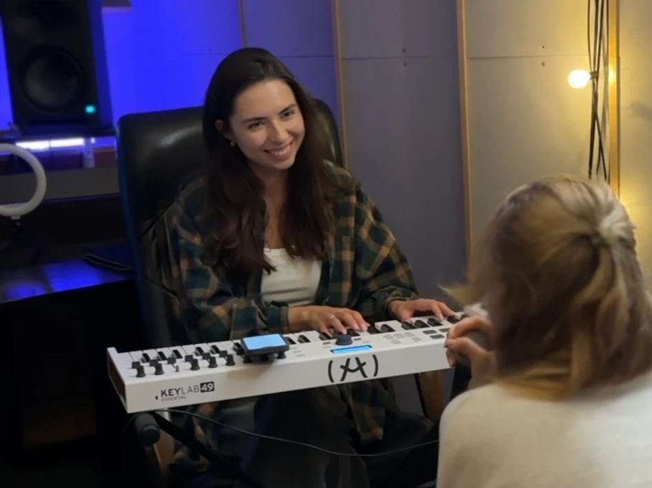 Заняття з викладачем вокалу Вірою Білокінь в студії Provocal